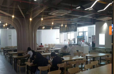 廣州華南商貿技術學院食堂